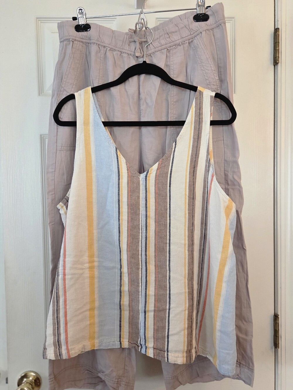 Linen Crop Pants & Sleeveless Top XL
